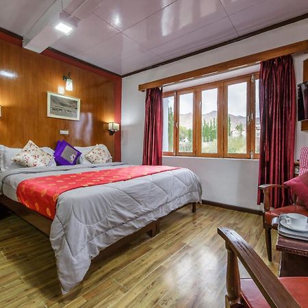 Hotel Asia ليه الغرفة الصورة