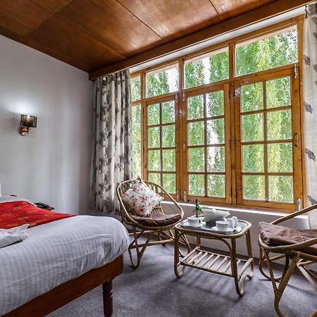 Hotel Asia ليه الغرفة الصورة
